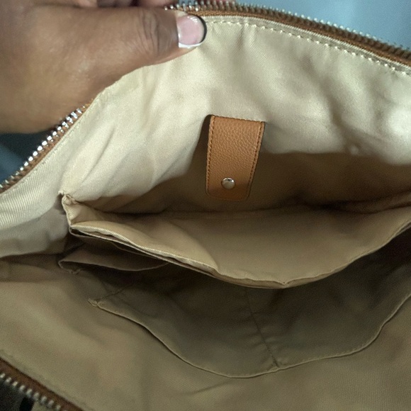 Dana Buchanan Floral Crossbody Satchel with Tan Accents - Picture 5 of 9